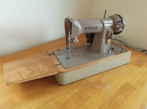 Attached picture Singer sewing machine.JPG
